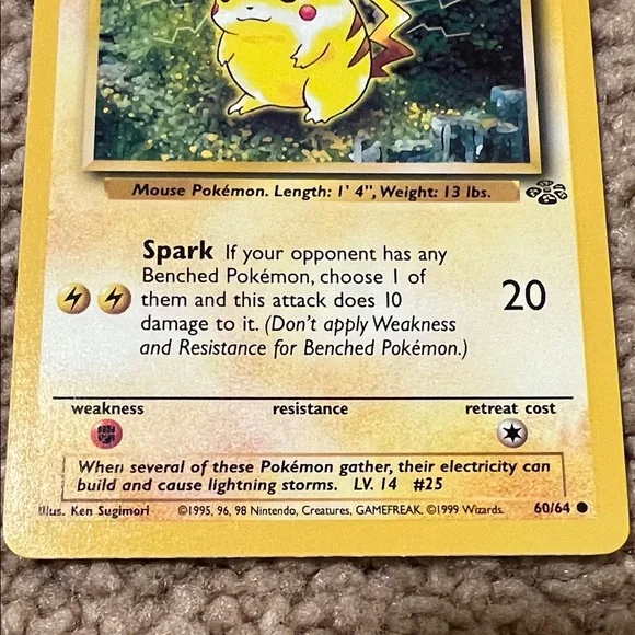 Pokemon Pikachu Vintage Card - Yellow - Picture 3 of 3